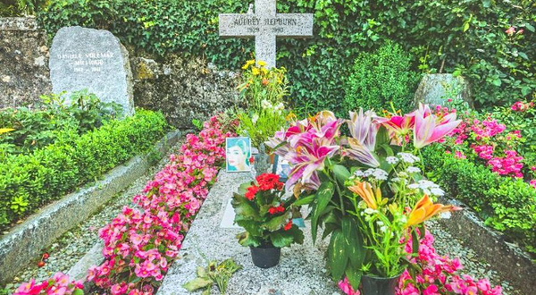 奥黛丽赫本之墓