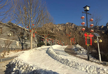 圣莲山景区第 15 张图片