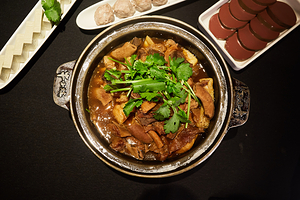 牛小灶牛杂煲(体育西店)