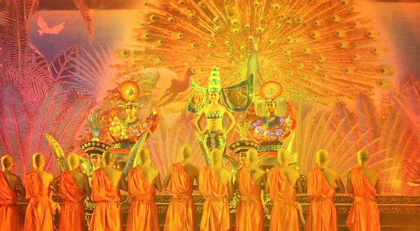 金孔雀之夜·勐巴拉娜西