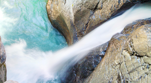 特吕默尔河瀑布