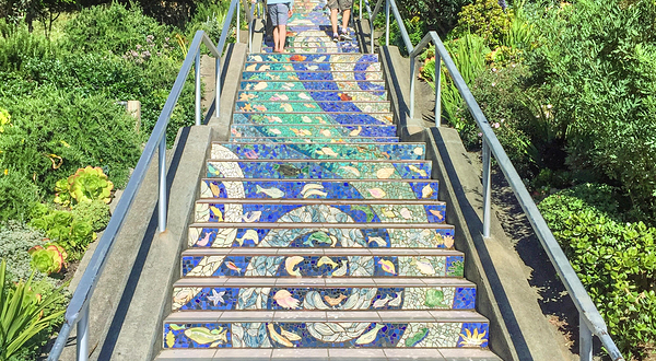 马赛克艺术阶梯