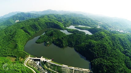 灵龙湖生态文化旅游区第 3 张图片