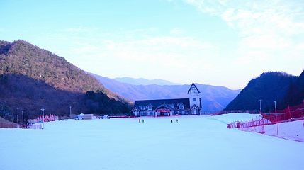 龙降坪国际滑雪场第 26 张图片