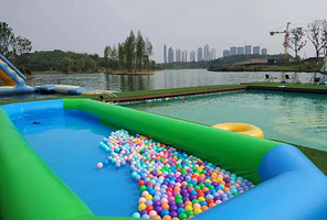 麓湖生态城水上乐园