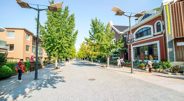 南山旅游风情一条街