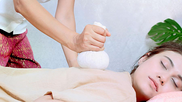 让我们放松水疗中心 - 华欣市场村