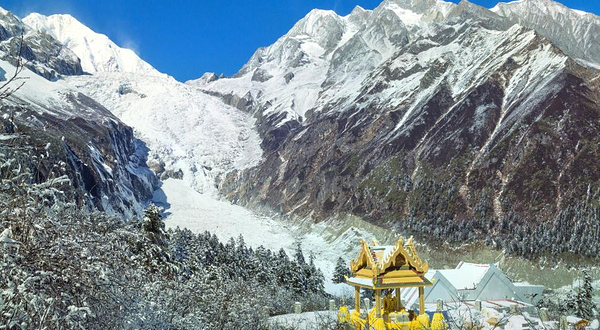 海螺沟冰川森林公园四号营地