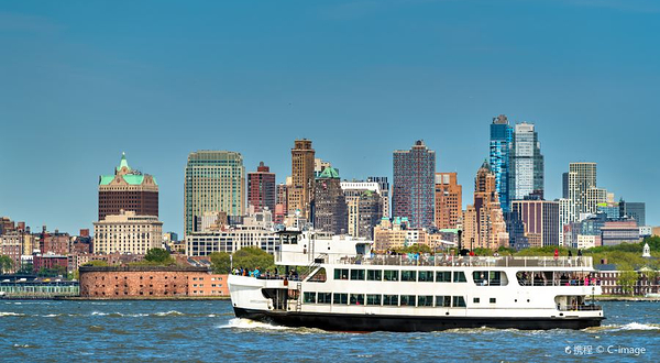 Hornblower号环岛游船