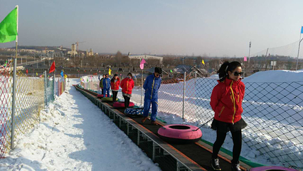奇石山滑雪场第 6 张图片