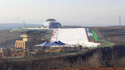 白鹿原影视城滑雪场第 28 张图片