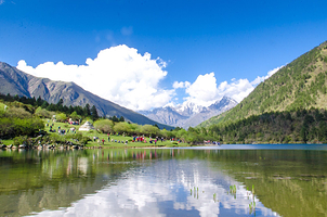 康定情歌(木格措)风景区-七色海