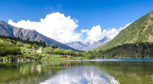 康定情歌(木格措)风景区-七色海