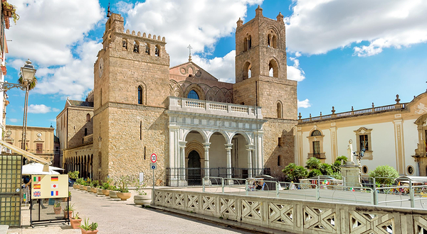 蒙雷阿莱大教堂