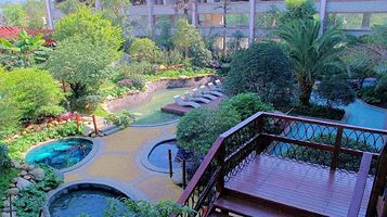 凤成金圣芭芭拉SPA