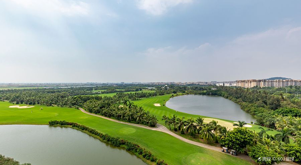 航港高尔夫球场