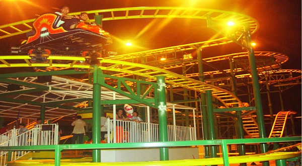 发现王国主题公园-飞龙在天