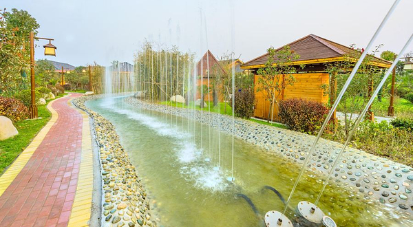 金雨玫瑰温泉度假区