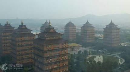 华西龙希大酒店观光区第 3 张图片