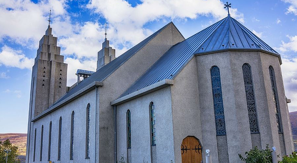 阿克雷里大教堂