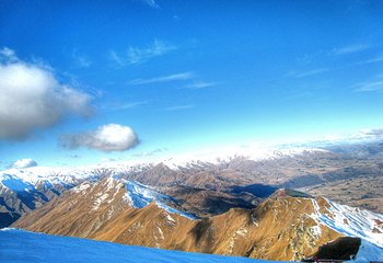 皇冠峰滑雪场第 3 张图片