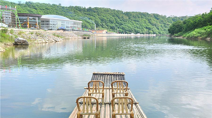 绿野蓝湾温泉度假景区第 1 张图片