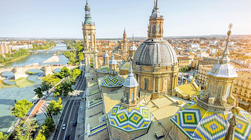 皮拉尔圣母圣殿主教座堂