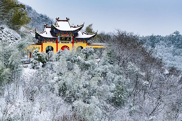 龙山风景区第 3 张图片