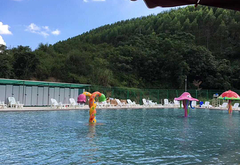 十万大山布透温泉第 30 张图片