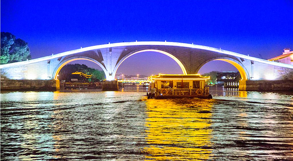 古运河夜游