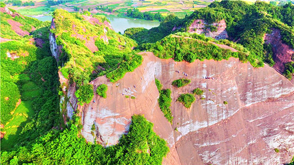 张家界红岩岭景区第 1 张图片