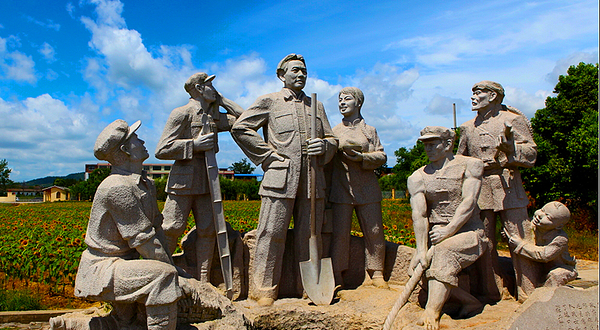 共和国摇篮旅游区-红井景区