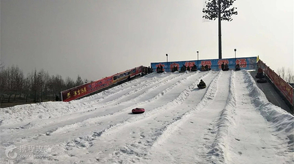 太白湖滑雪场第 4 张图片