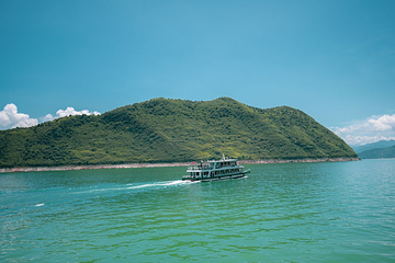龙景峡谷第 24 张图片