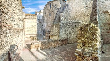 康斯坦丁公共浴场遗址