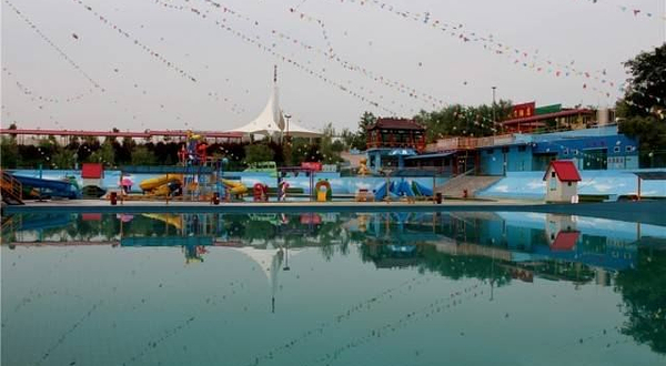 临淄皇城玫瑰谷水上乐园
