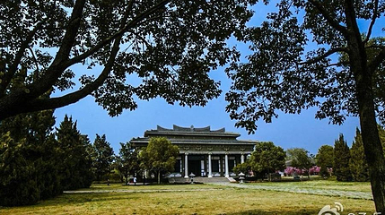 扬州汉陵苑-天山汉墓第 1 张图片