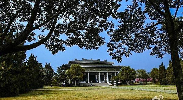 扬州汉陵苑-天山汉墓(扬州)