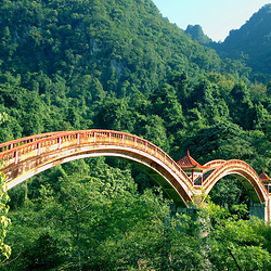 广西龙虎山风景区