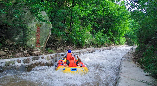 三峡野猪林漂流