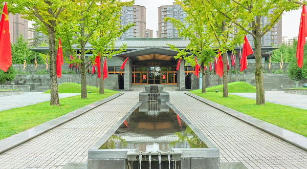 曲江秦二世陵遗址公园