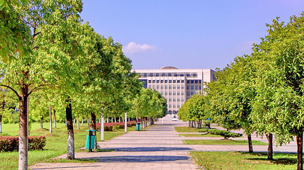中南大学(岳麓山校区)第 1 张图片