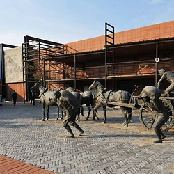 巴里坤文博园餐厅