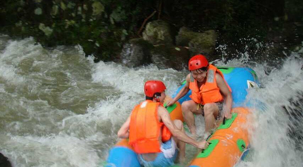 三爪仑神仙谷漂流