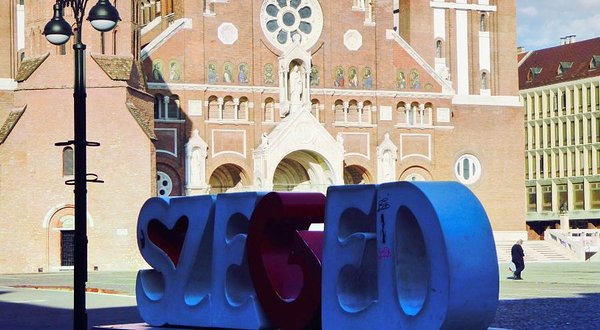 塞格德还愿教堂