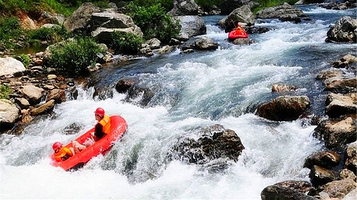 龙脊金江河漂流