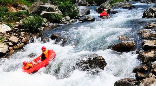 龙脊金江河漂流