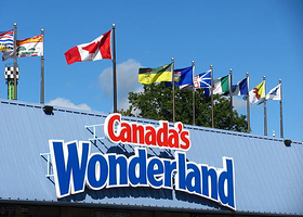 加拿大奇幻乐园