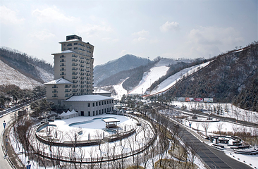 伊利希安江村度假村滑雪场第 22 张图片