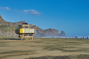 Karekare Beach